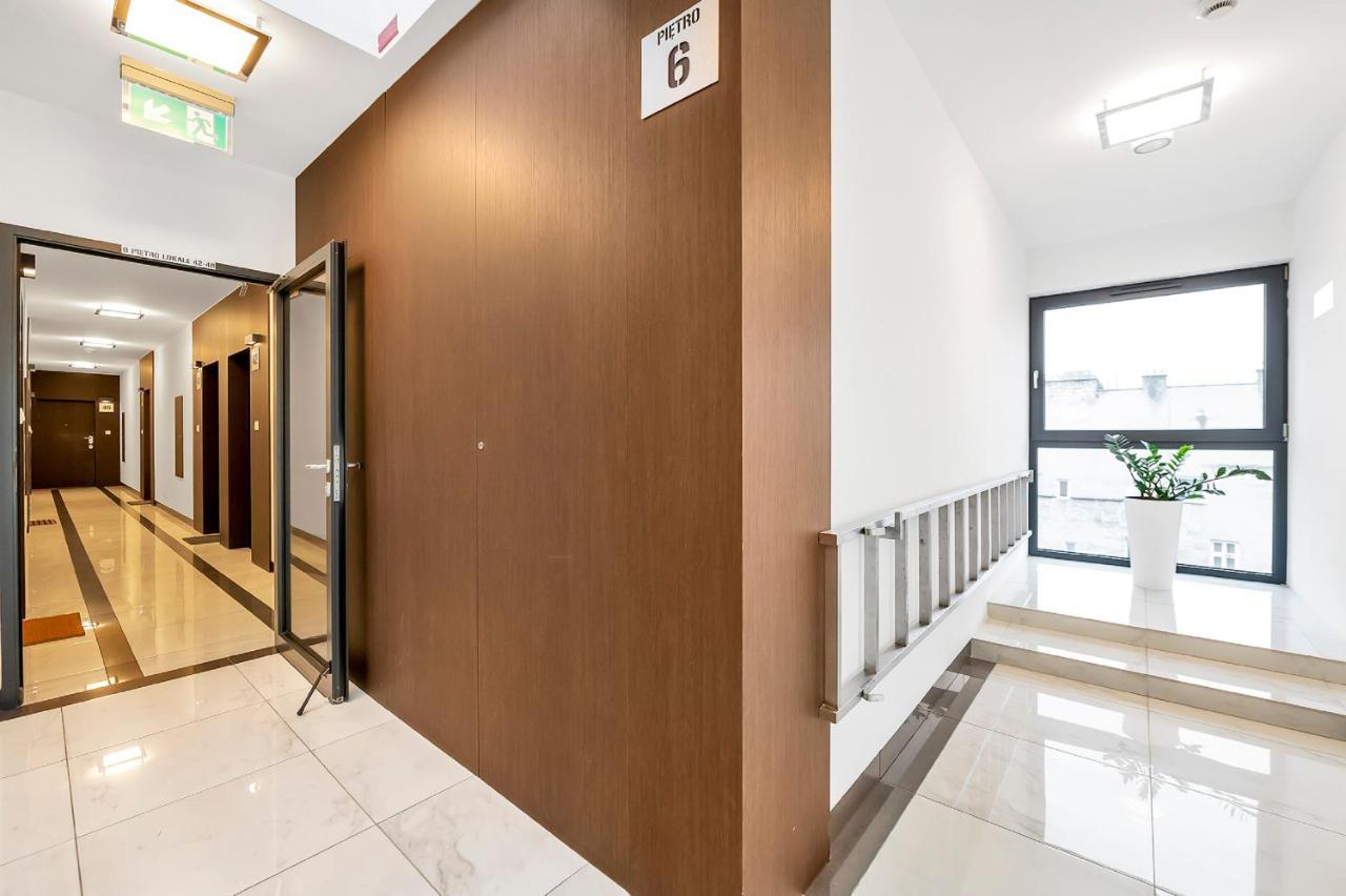 Lumina 4-Room Apart With Large Balcony Varşovia Exterior foto
